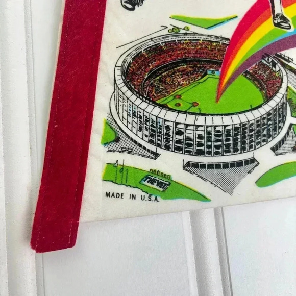 Vintage Phillies Baseball Pennant RARE Veteran's Stadium Rainbow 1970s HTF - Picture 6 of 12